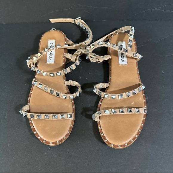 Steve Madden Travel Tan  Studded Sandals Size 6.5 - Picture 2 of 7